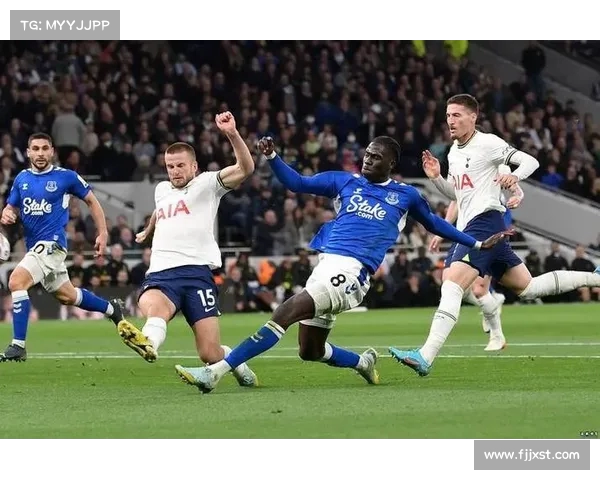 莫雷托引起曼联兴趣 埃弗顿富勒姆有意竞争其签约